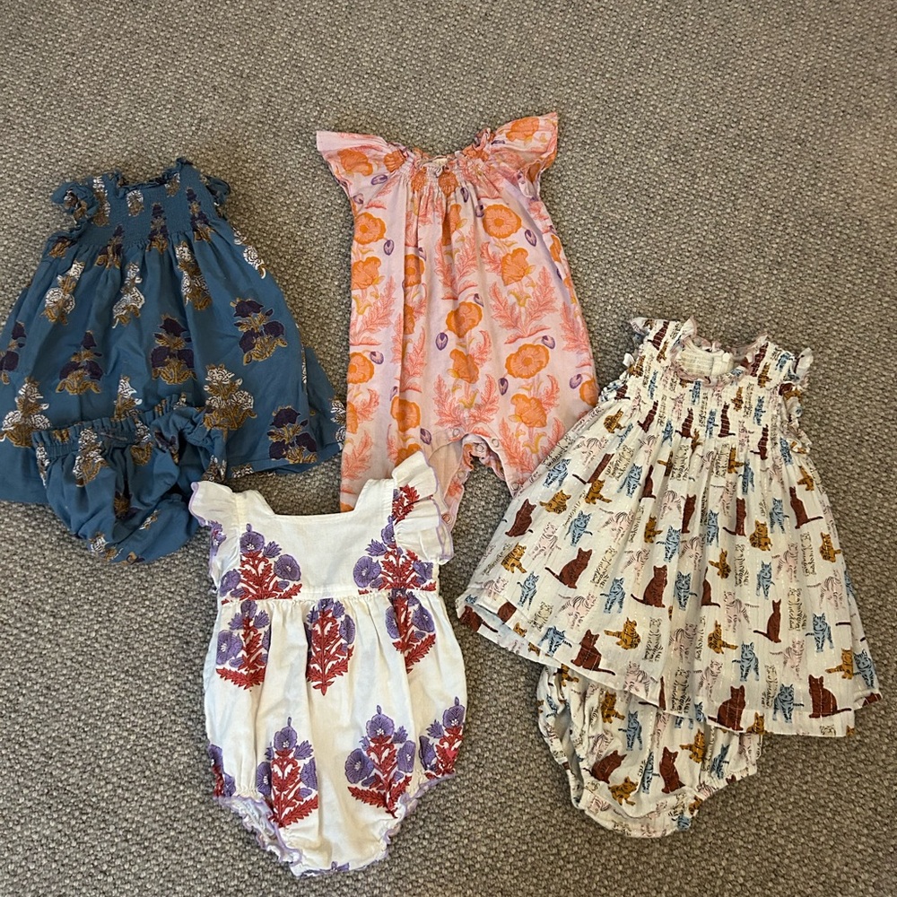 Pink chicken sets 6/12 months